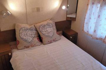 Camping für 6 Personen in Hyeres, Toulon Region, Bild 1