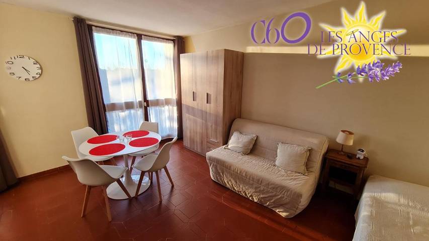 Gîte pour 2 personnes, avec Vue dans Thermes de Gréoux les Bains