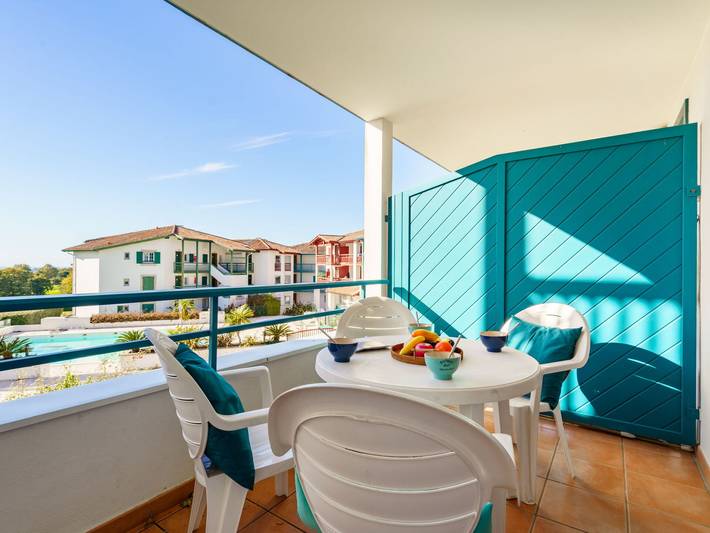 Location de vacances pour 4 personnes, avec piscine et jardin à Arcangues