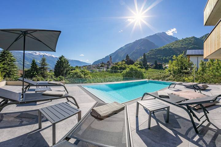 Ferienwohnung für 4 Personen, mit Balkon und Garten in Partschins