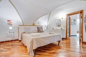 Vakantieappartement voor 2 Personen in Napels, Tyrrhenische kust Campania, Afbeelding 3