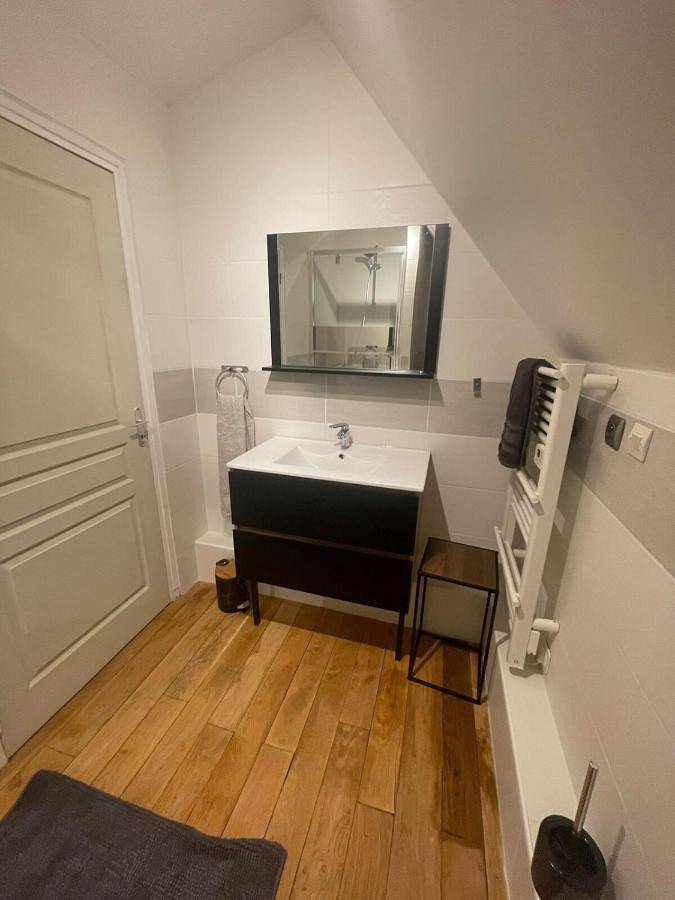 Location de vacances pour 5 personnes, avec jardin et jacuzzi dans Airan - 3