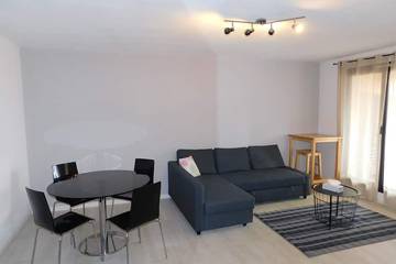 Appartement De Vacances pour 4 Personnes dans Mougins, Région de Cannes, Photo 2