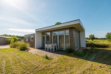 Chalet voor 4 Personen in Hellevoetsluis, Nederlandse Noordzeekust, Afbeelding 1