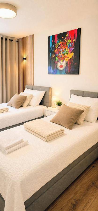 Ferienwohnung für 4 Personen, mit Ausblick und Terrasse - 1