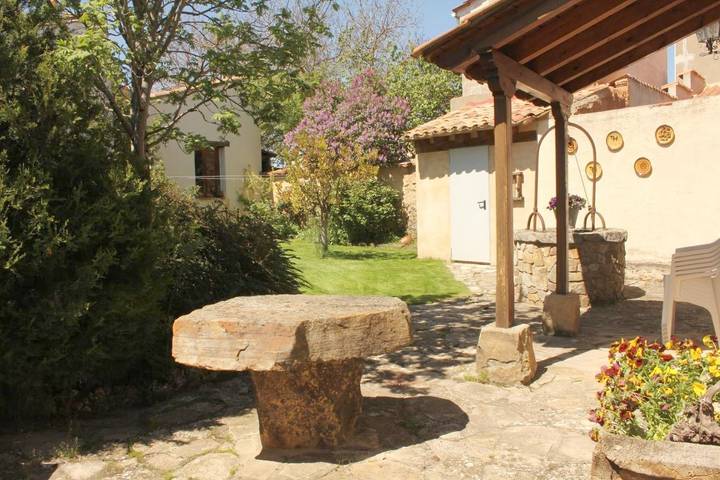 Casa de vacaciones para 6 personas, con jardín, Se admiten mascotas - 1