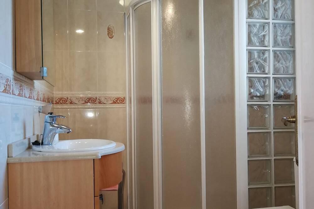 Apartamento entero, Fabulous 1 bed apartment, wonderful sea views Costa del Sol in La Cala de Mijas, Mijas