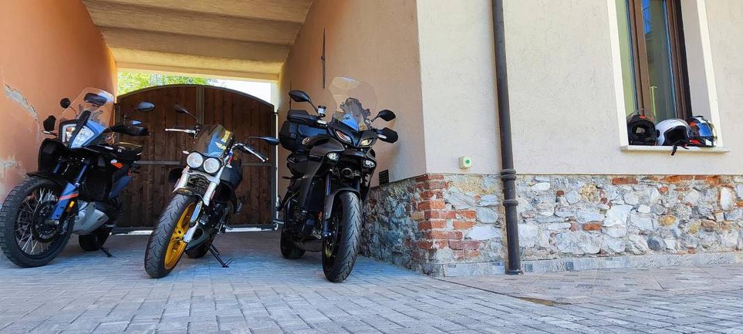 Gîte pour 2 personnes, avec vue et terrasse, animaux acceptés à Bernezzo - 3