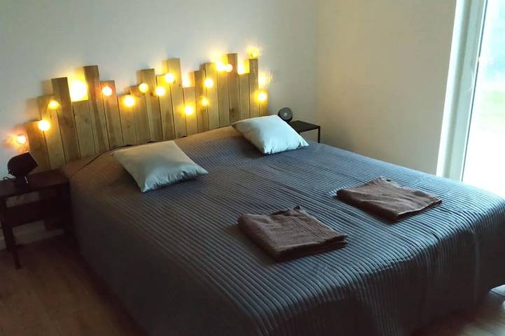 Location de vacances pour 8 personnes, avec jardin et terrasse dans Plage du Ruguel - 4