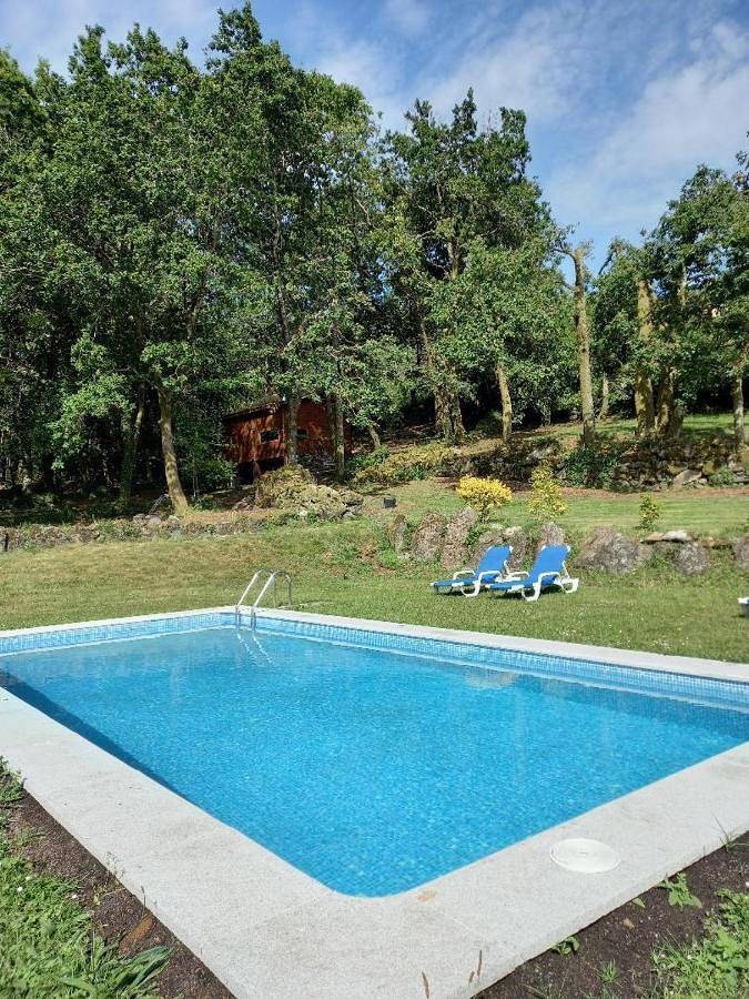 Casa rural para 2 personas, con vistas además de jardín y piscina en Provincia de Pontevedra - 2