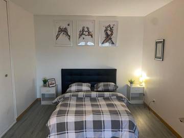 Gîte pour 7 personnes, avec terrasse et vue à Évry