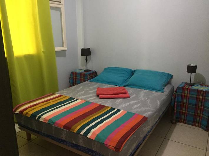 Location de vacances pour 6 personnes, avec jardin ainsi que terrasse et vue dans Le Chameau Terre De Haut - 2