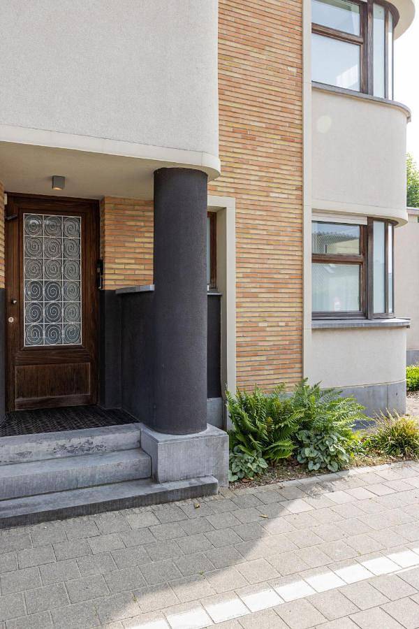 Location de vacances pour 2 personnes, avec jardin ainsi que piscine et terrasse à Courtrai - 3