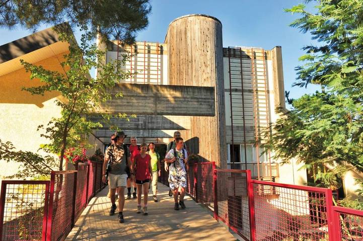 Club vacances pour 2 personnes, avec piscine ainsi que jardin et terrasse dans les Pyrénées - 2