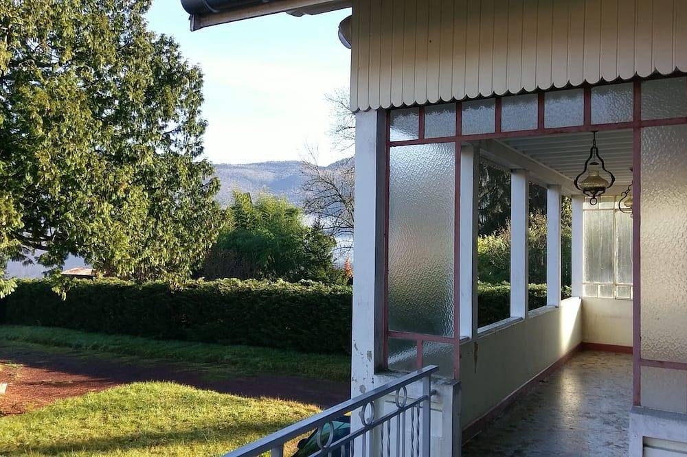 La Foulque Stone - Holiday cottage in Lépin-le-Lac, Chambéry region