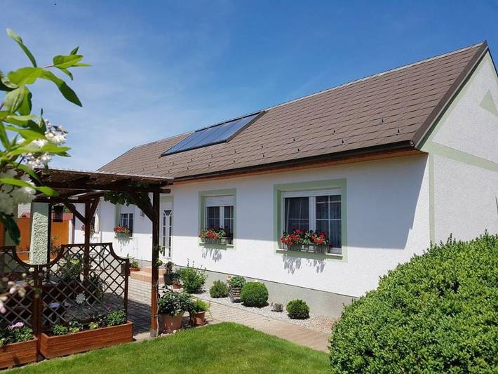 Ferienwohnung für 3 Personen, mit Garten in Illmitz