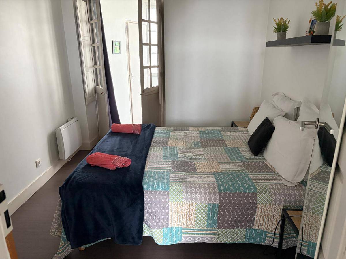 Appartement entier, One-Bedroom Apartment in Pau, Béarn