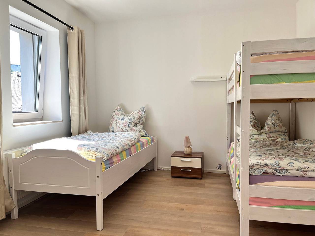 Entire apartment, Apartment 'Frisch Freche 3 R' with Private Terrace and Wi-Fi in Dohna, Eastern Ore Mountains
