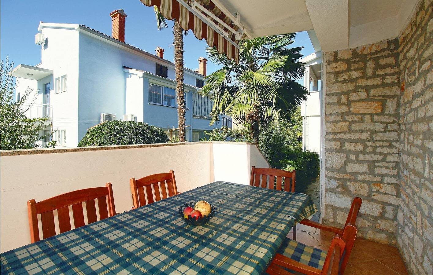 Apartamento vacacional entero, Apartamento de vacaciones para 5 personas con terraza in Poreč, Grad Poreč