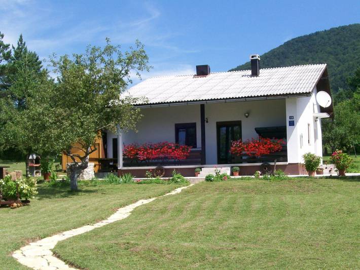 Ferienhaus für 6 Personen, mit Pool und Garten an den Plitvicer Seen - 4
