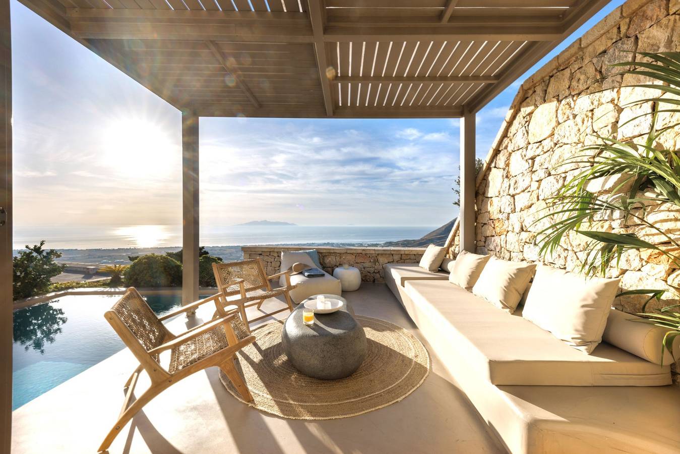 Eolia Senior Villa - 4 Bedroom 170m2 Private Pool in Exo Gonia, Santorini