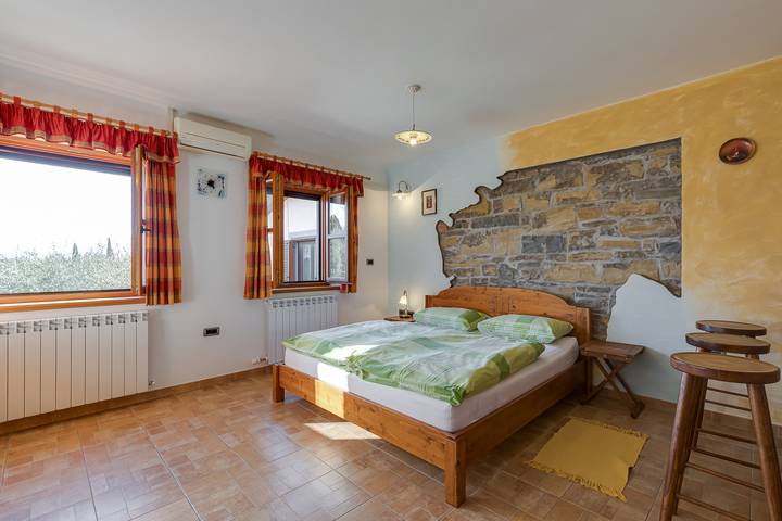 Bauernhof für 4 Personen, mit Terrasse in Slowenien