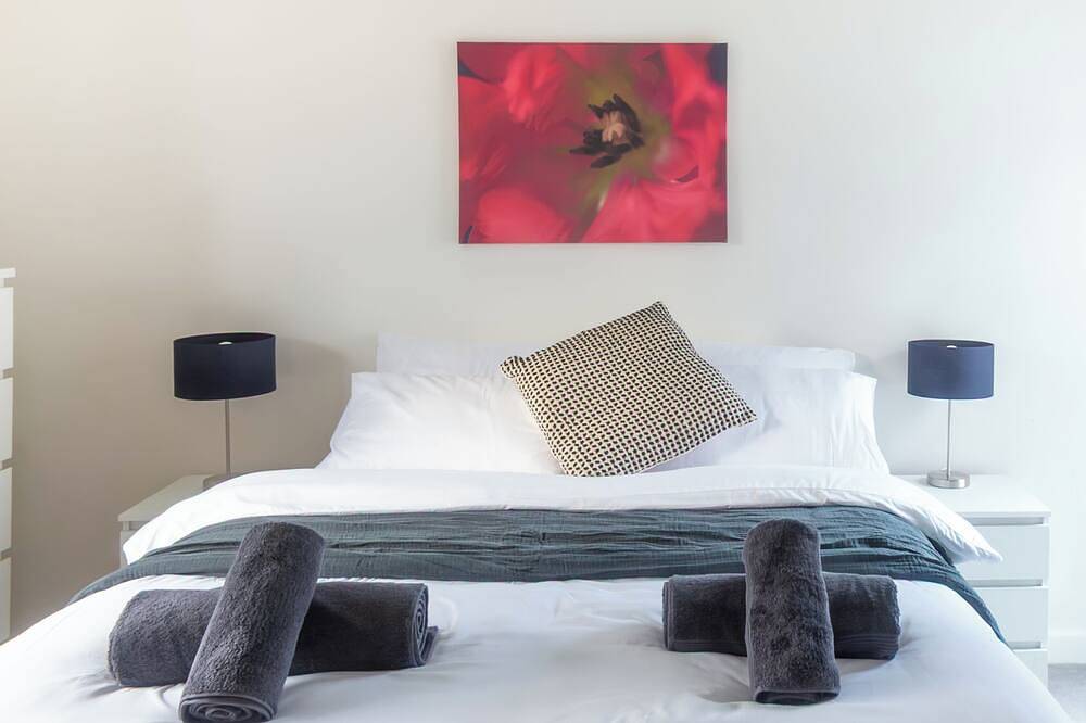 2-Bed Wallington, Sleeps 6, Parking, Near Lgw in Sutton (London), London