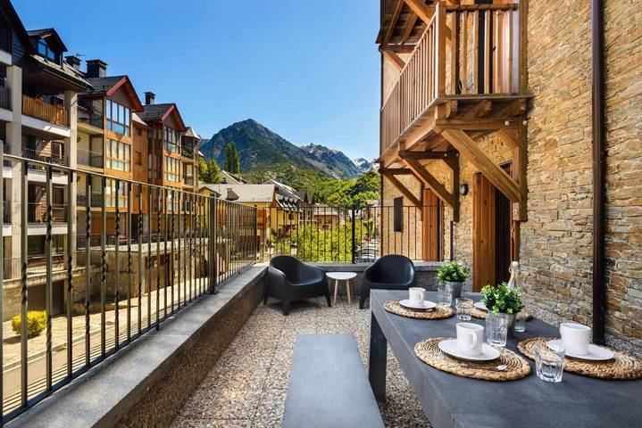 Gîte pour 5 personnes, avec Terrasse et Vue à Panticosa