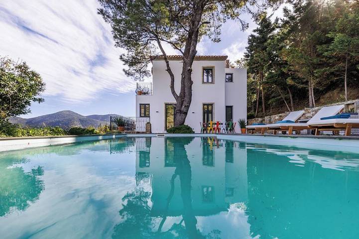 Villa für 12 Personen, mit Balkon - 1