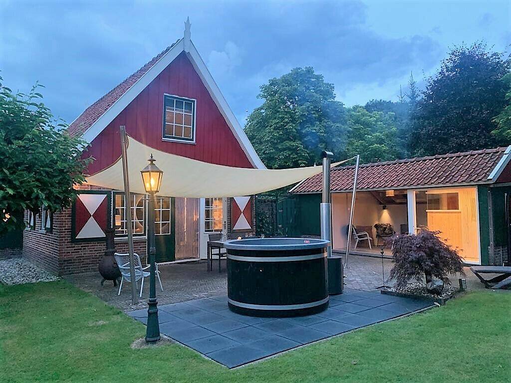 Onthaasten in de Achterhoek Wellness Vakantiehuizen — Het Belegh van Groll für 5-Personen in Achterhoek