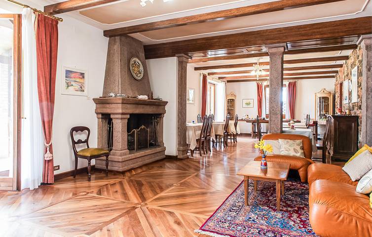 Ferienhaus für 16 Personen mit Terrasse in Comunanza, Nationalpark Monti Sibillini