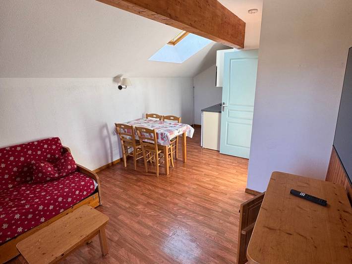 Gîte pour 4 personnes, avec piscine dans Saint-Étienne-en-Dévoluy - 2