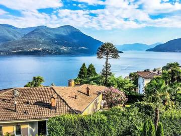 Villa for 6 Guests in Brissago, Ticino, Picture 3