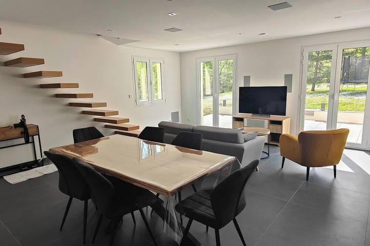 Maison de vacances pour 6 personnes, avec jacuzzi et jardin à Gouvieux