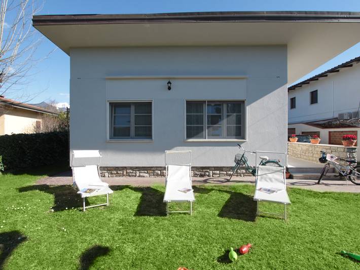 Location de vacances pour 4 personnes, avec jardin et terrasse à Forte dei Marmi - 3