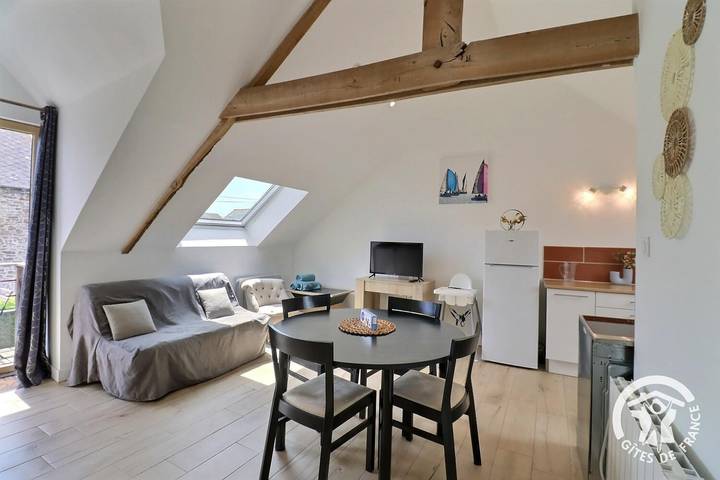 Gîte pour 4 personnes, avec Terrasse et Vue à La Gouesnière