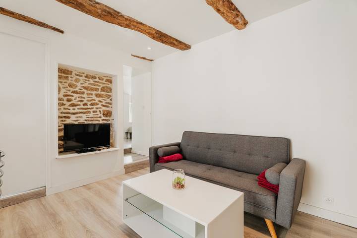 Petite maison "Dépendance Au Charme Local" with private terrace, shared garden & Wi-Fi in Saint-Carné, Dinan Området