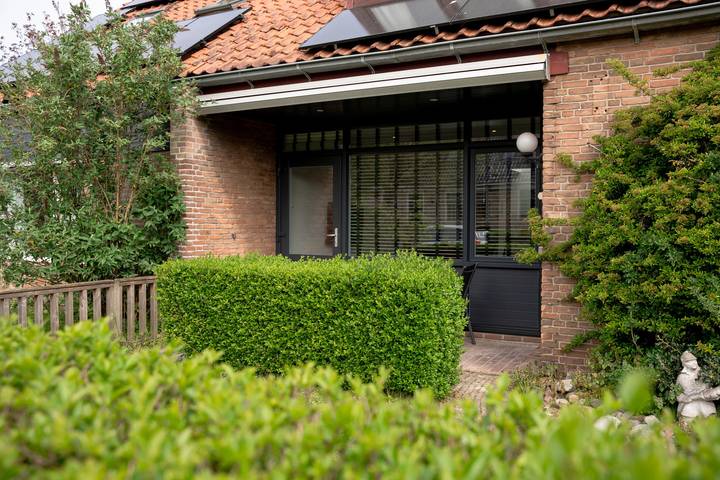 Ferienwohnung für 2 Personen, mit Terrasse und Garten in Groet