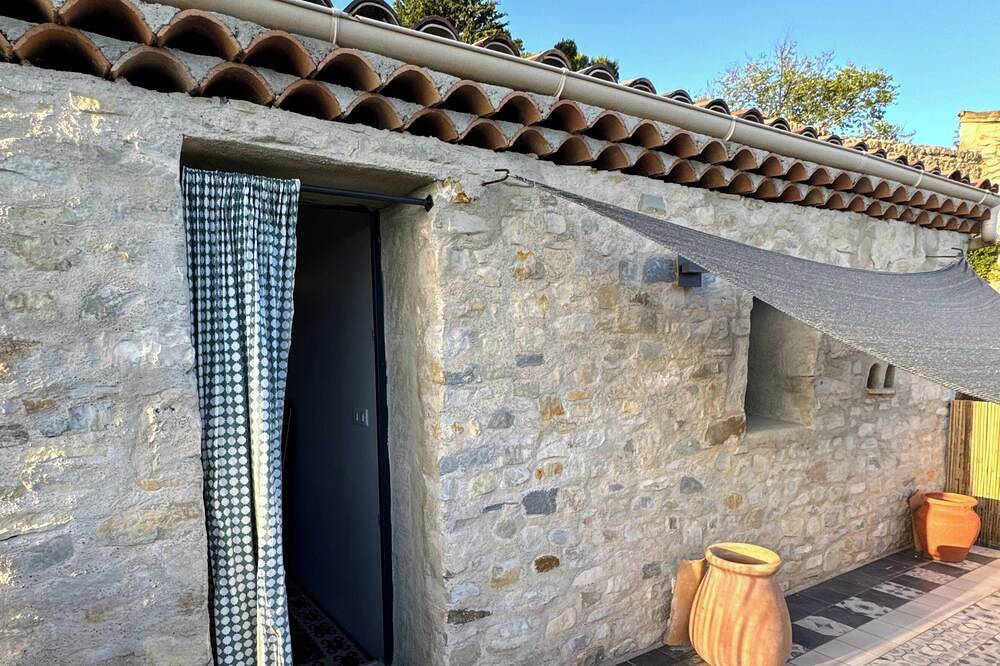 Maison, toit terrasse, vue panoramique dans village perché, à 10min de Crest in Mirabel-et-Blacons, Région de Die