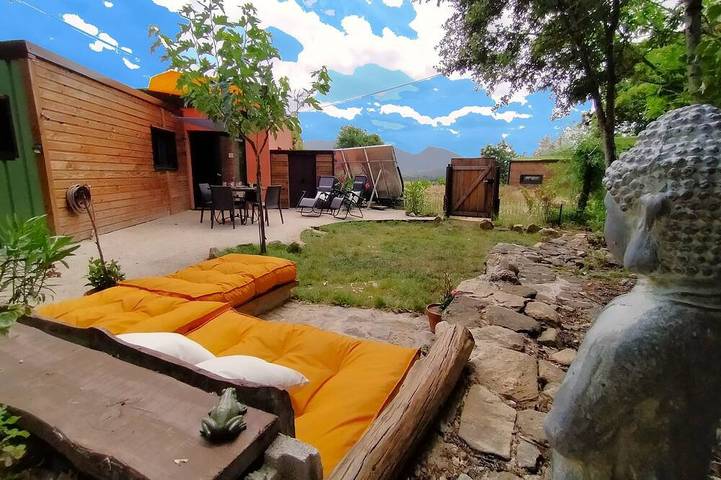 Gîte pour 6 personnes, avec Terrasse et Jardin à Mons (Béziers)
