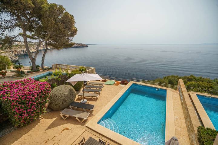 Beach house for 4 people, with Balcony and Garden