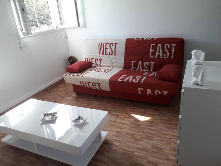 Location de vacances pour 2 personnes, avec vue et terrasse dans Port-Louis Guadeloupe - 2