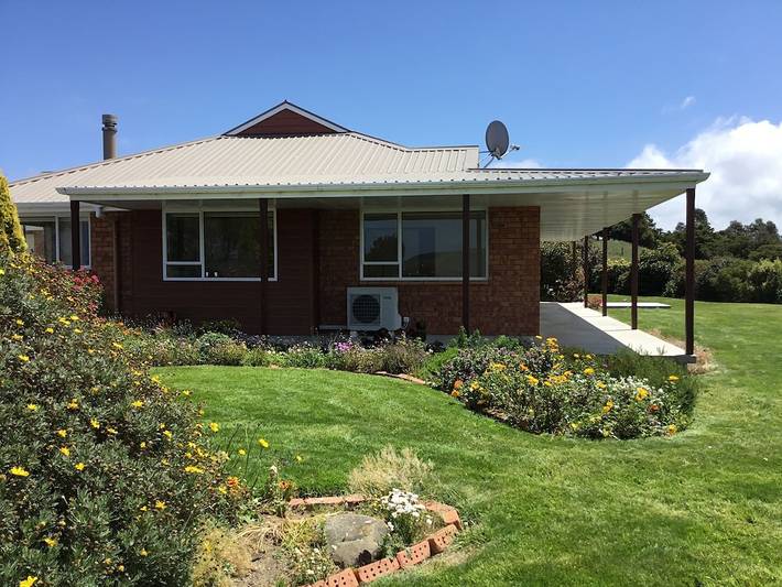 Holiday home for 9 people, with garden and hot tub as well as terrace - 1