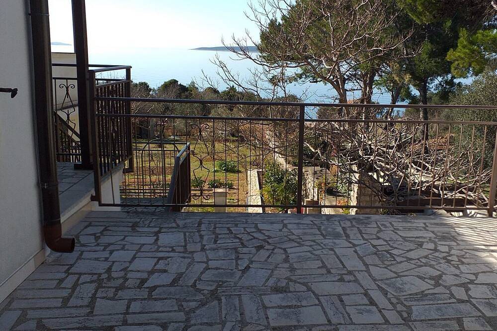 Ganze Wohnung, Ferienwohnungen Mary - Martinscica - Insel Cres in Martinscica, Cres