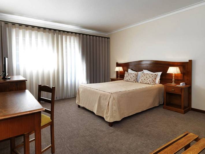 Hôtel pour 2 personnes, avec terrasse, adapté aux familles à Alcobaça - 4