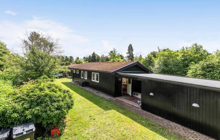 Ferienhaus für 4 Personen mit Garten in Melby, Hovedstaden