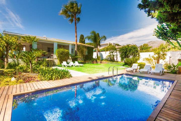 Casa rural para 10 personas, con jardín y piscina en Benalmádena - 2