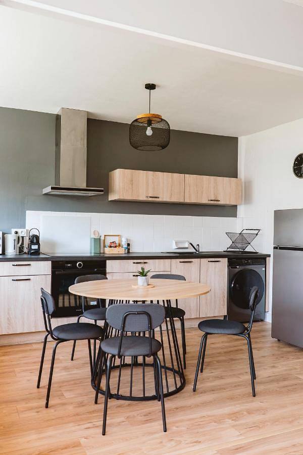 Appartement entier, One-Bedroom Superior Apartment in Chamalières, Parc naturel régional des Volcans d'Auvergne
