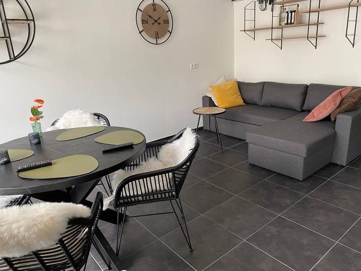 Gîte pour 4 personnes, avec vue et terrasse ainsi que jardin et piscine à Waregem - 3