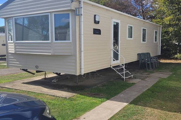 Static caravan for 8 people in Clacton-on-Sea